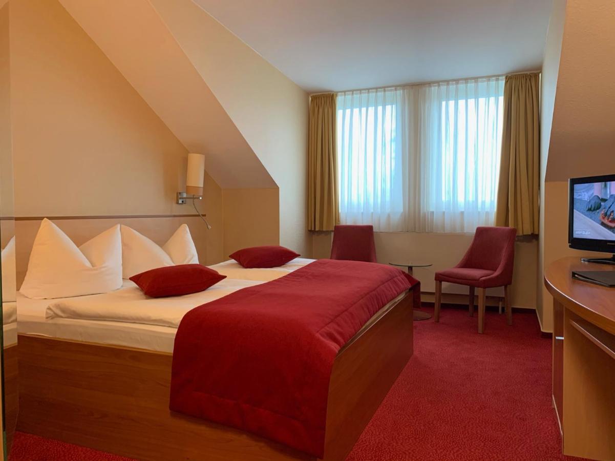 Atrium Hotel Krueger Lambrechtshagen Eksteriør bilde