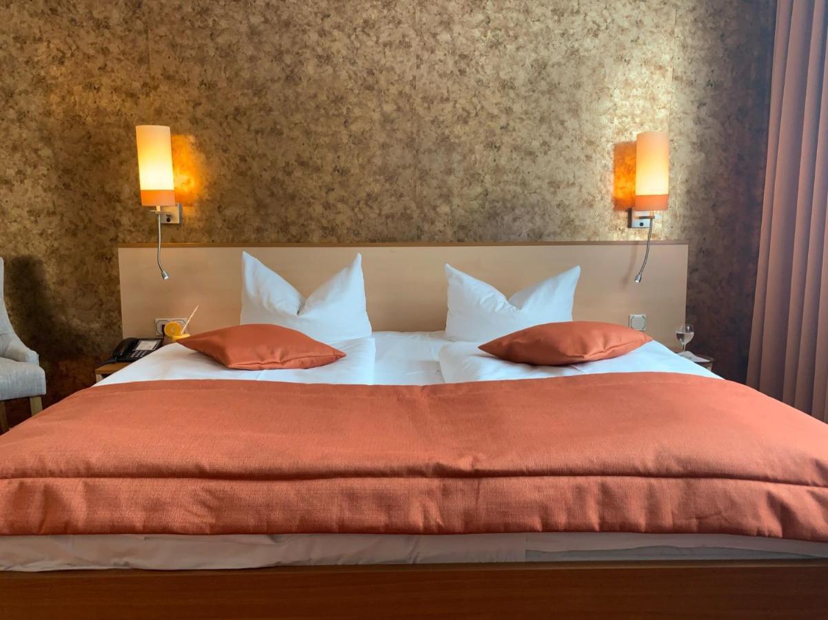 Atrium Hotel Krueger Lambrechtshagen Eksteriør bilde